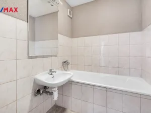 Prodej bytu 3+1, Liberec - Liberec VI-Rochlice, Sametová, 70 m2