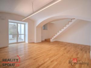 Prodej bytu 2+kk, Praha - Nusle, Jaromírova, 71 m2