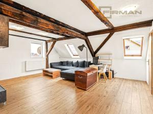 Prodej rodinného domu, Hora Svatého Šebestiána, 210 m2