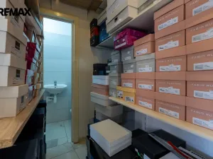 Prodej obchodního prostoru, Karlovy Vary, Zámecký vrch, 30 m2