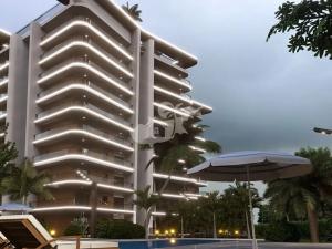 Prodej bytu 2+kk, Trikomo, Kypr, 64 m2