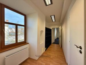 Pronájem kanceláře, Olomouc, Koželužská, 120 m2