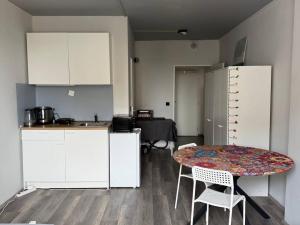 Pronájem bytu 1+kk, Praha - Střížkov, Děčínská, 25 m2