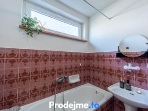 Prodej rodinného domu, Tvořihráz, 260 m2