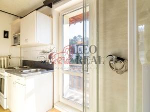 Pronájem bytu 2+1, Praha - Ruzyně, Kralupská, 52 m2