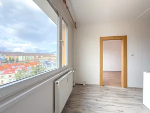 Prodej bytu 2+1, Chomutov, Bezručova, 67 m2