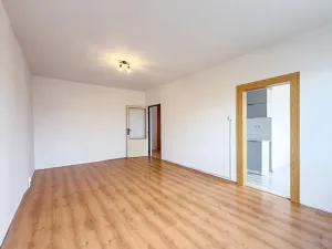 Prodej bytu 2+1, Chomutov, Bezručova, 67 m2