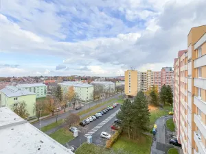 Prodej bytu 2+1, Chomutov, Bezručova, 67 m2