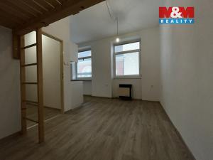 Prodej bytu 1+kk, Šumperk, Komenského, 35 m2