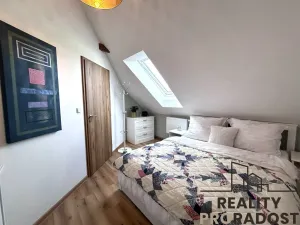 Prodej rodinného domu, Kuchařovice, Znojemská, 160 m2