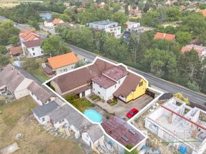 Prodej vícegeneračního domu, Praha - Újezd nad Lesy, Starokolínská, 510 m2