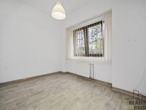 Pronájem bytu 2+kk, Pardubice, Smilova, 48 m2