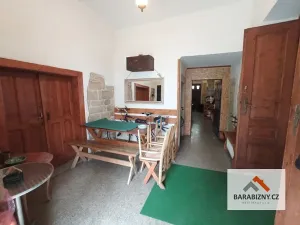 Prodej obchodního prostoru, Dvůr Králové nad Labem, 400 m2