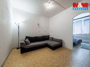 Pronájem bytu 1+1, Žatec, Mládežnická, 39 m2