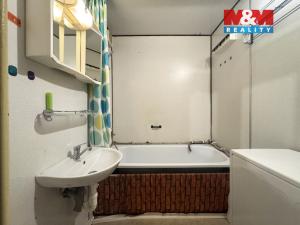 Prodej bytu 4+1, Karlovy Vary, nábřeží Jana Palacha, 128 m2