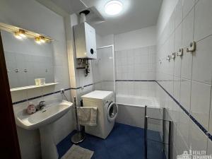 Pronájem bytu 3+1, Praha - Nové Město, Štěpánská, 89 m2