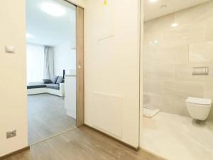 Pronájem bytu 1+kk, Praha - Libeň, Kurta Konráda, 33 m2