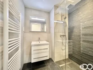 Pronájem bytu 3+kk, Praha, Ujgurská, 57 m2