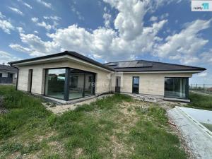 Prodej rodinného domu, Křenice, V Kukli, 302 m2