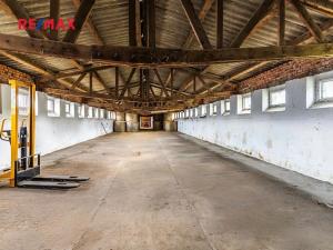 Pronájem skladu, Vranov, 1310 m2