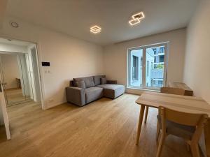 Pronájem bytu 2+kk, Praha - Stodůlky, Hábova, 51 m2