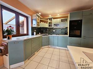 Prodej rodinného domu, Čebín, 208 m2