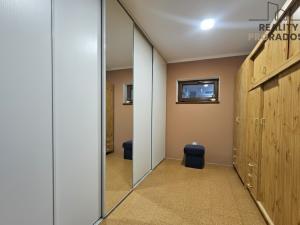 Prodej rodinného domu, Čebín, 208 m2