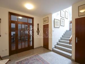 Pronájem rodinného domu, Praha - Kunratice, Ke hrádku, 417 m2