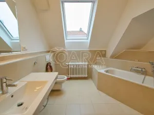 Pronájem rodinného domu, Praha - Kunratice, Ke hrádku, 417 m2