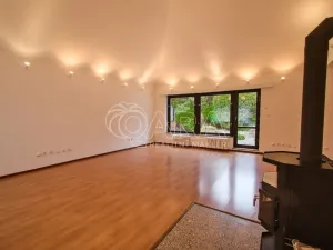 Pronájem rodinného domu, Praha - Kunratice, Ke hrádku, 417 m2