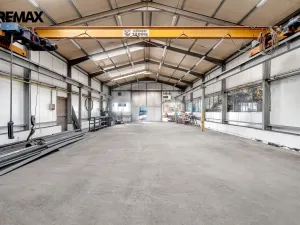 Pronájem skladu, Doubravice, 1380 m2