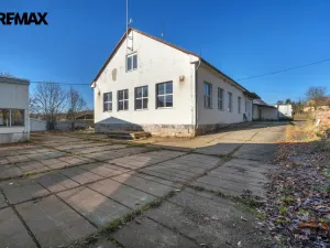 Pronájem skladu, Doubravice, 1380 m2