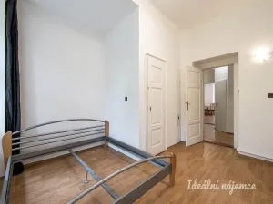 Pronájem bytu 2+1, Praha - Nusle, V podluží, 72 m2