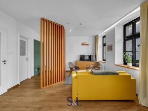 Prodej ubytování, Osečná, Svatovítské náměstí, 1005 m2