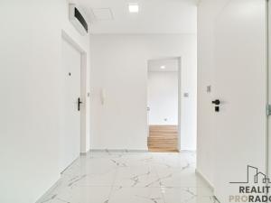 Pronájem bytu 2+kk, Ostrava - Poruba, Vietnamská, 41 m2