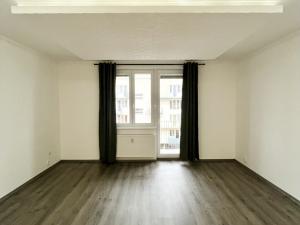 Pronájem bytu 1+kk, Karlovy Vary - Stará Role, Kryzánkova, 34 m2