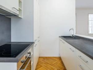 Pronájem bytu 2+kk, Praha - Košíře, Musílkova, 61 m2