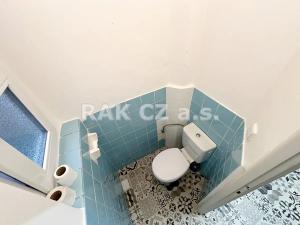 Pronájem bytu 2+kk, Praha - Holešovice, Komunardů, 51 m2