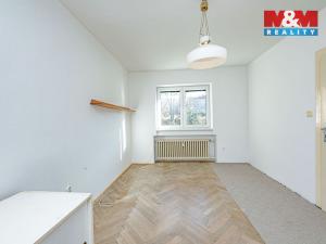 Prodej bytu 3+1, Náchod, Bartoňova, 84 m2