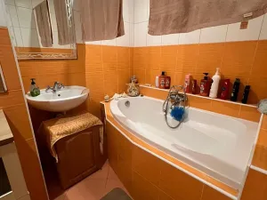 Prodej bytu 2+1, Klášterec nad Ohří, Družstevní, 62 m2