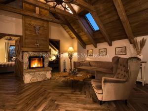 Prodej vícegeneračního domu, Lipí, 197 m2