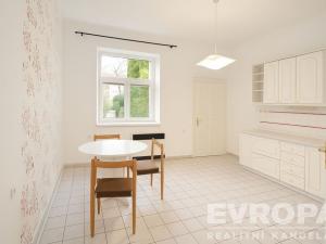 Prodej bytu 1+1, Pardubice - Zelené Předměstí, Železničního pluku, 40 m2