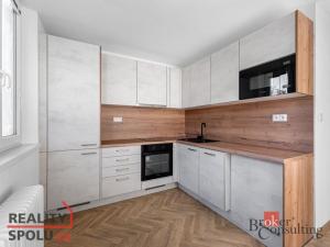 Prodej bytu 1+1, Jihlava, Březinova, 31 m2