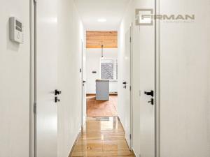 Prodej atypického bytu, Praha - Zbraslav, Elišky Přemyslovny, 110 m2