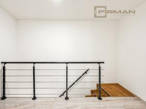 Prodej atypického bytu, Praha - Zbraslav, Elišky Přemyslovny, 110 m2