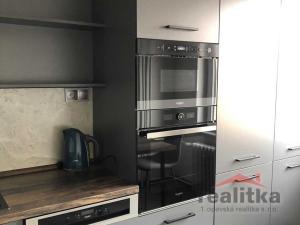 Pronájem bytu 3+1, Opava - Kylešovice, Bílovecká, 72 m2