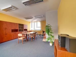 Pronájem kanceláře, Hradec Králové, Za Škodovkou, 93 m2
