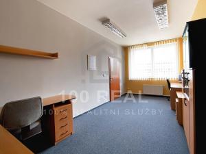 Pronájem kanceláře, Hradec Králové, Za Škodovkou, 93 m2
