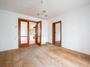 Prodej bytu 2+1, Rybitví, Školní, 52 m2