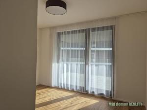 Pronájem bytu 2+kk, Praha - Strašnice, Ramonova, 58 m2